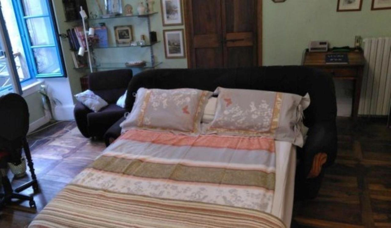 Grand Appartement De Charme Avec Parking Prive Florac 외부 사진